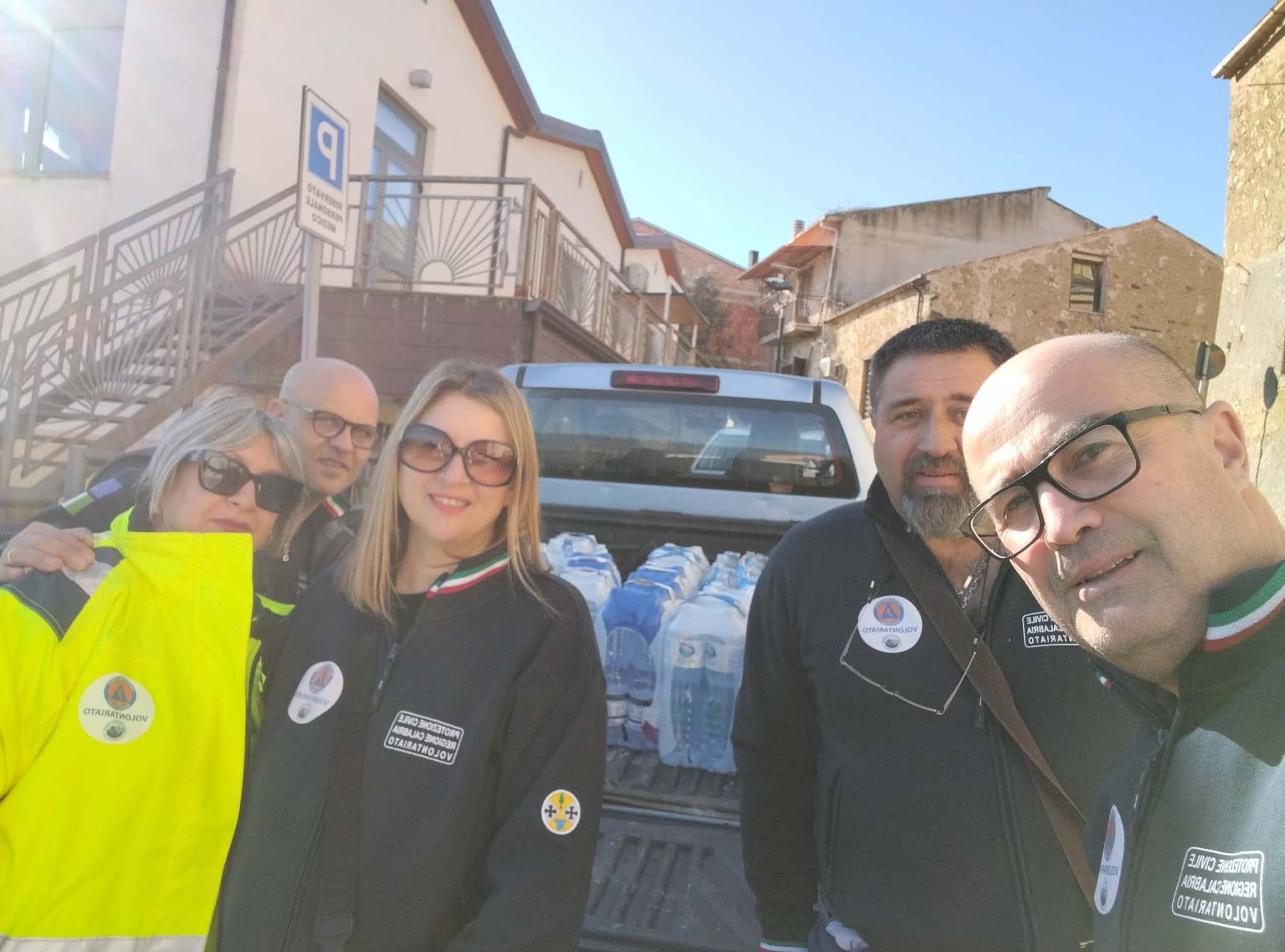 Raccolta beni esondazione Crati 5